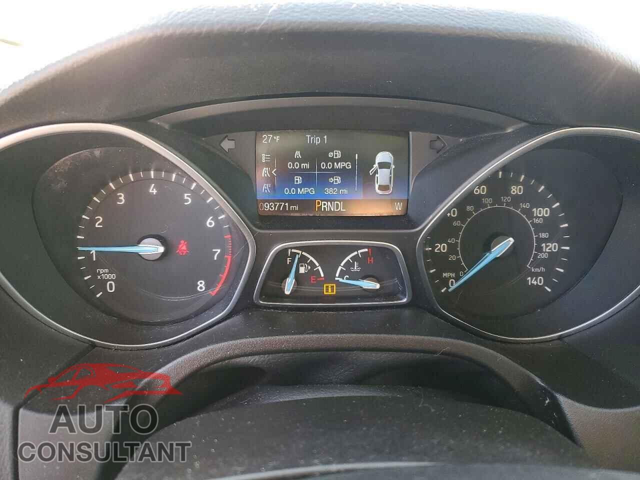 FORD FOCUS 2015 - 1FADP3F25FL353077