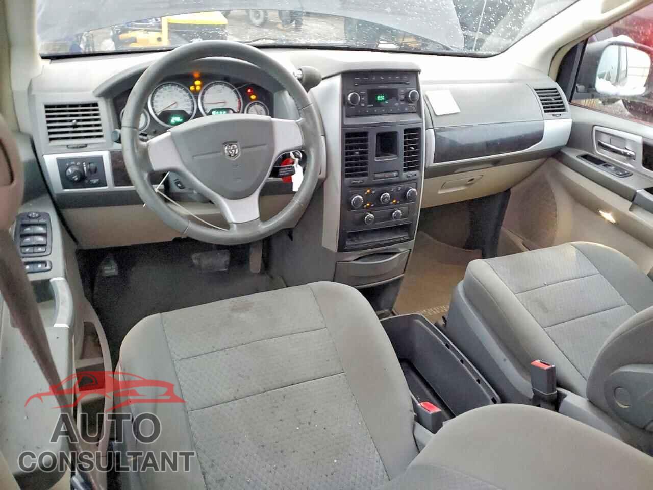 DODGE CARAVAN 2010 - 2D4RN5D19AR350195