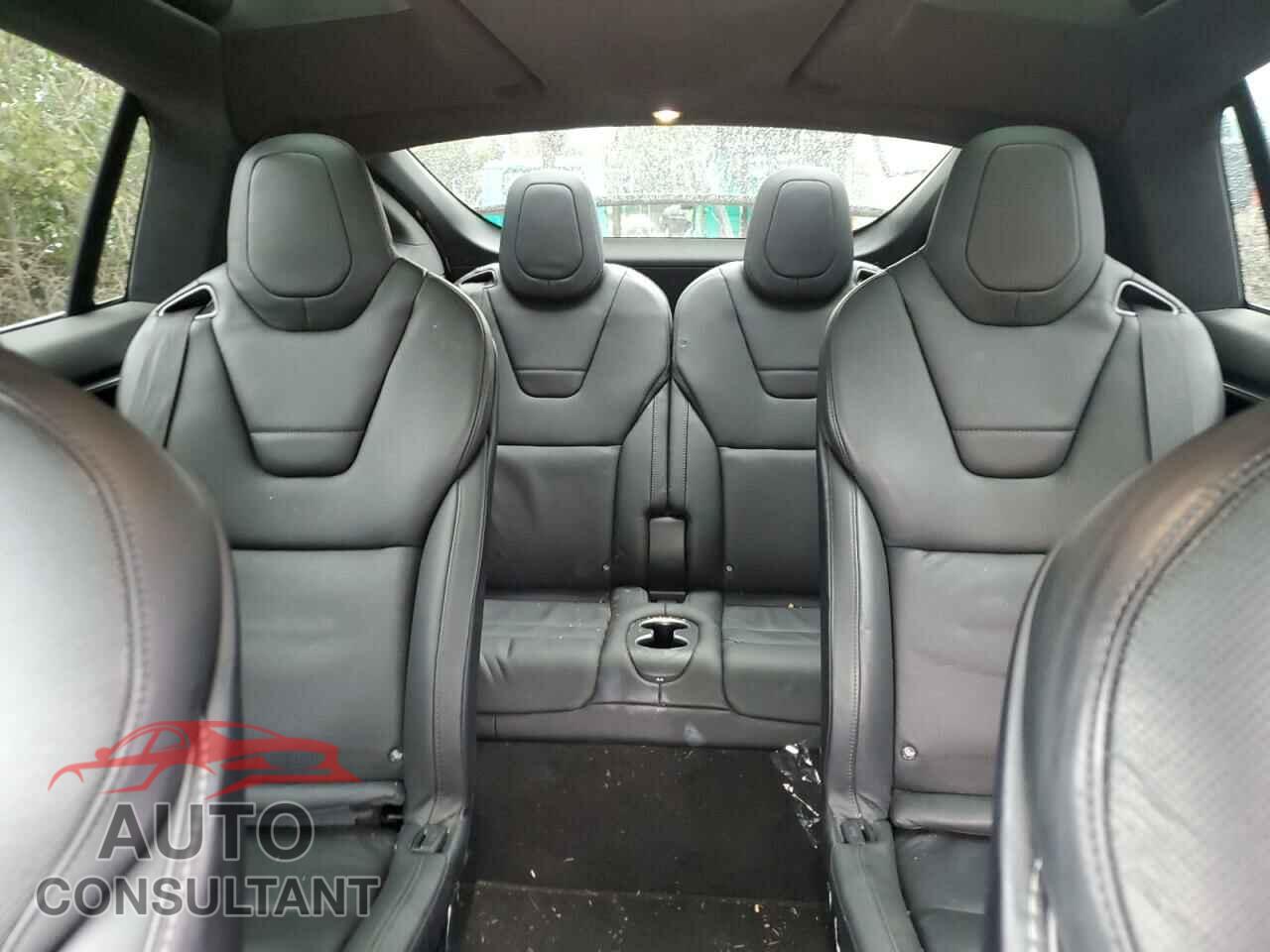 TESLA MODEL X 2016 - 5YJXCBE22GF014585