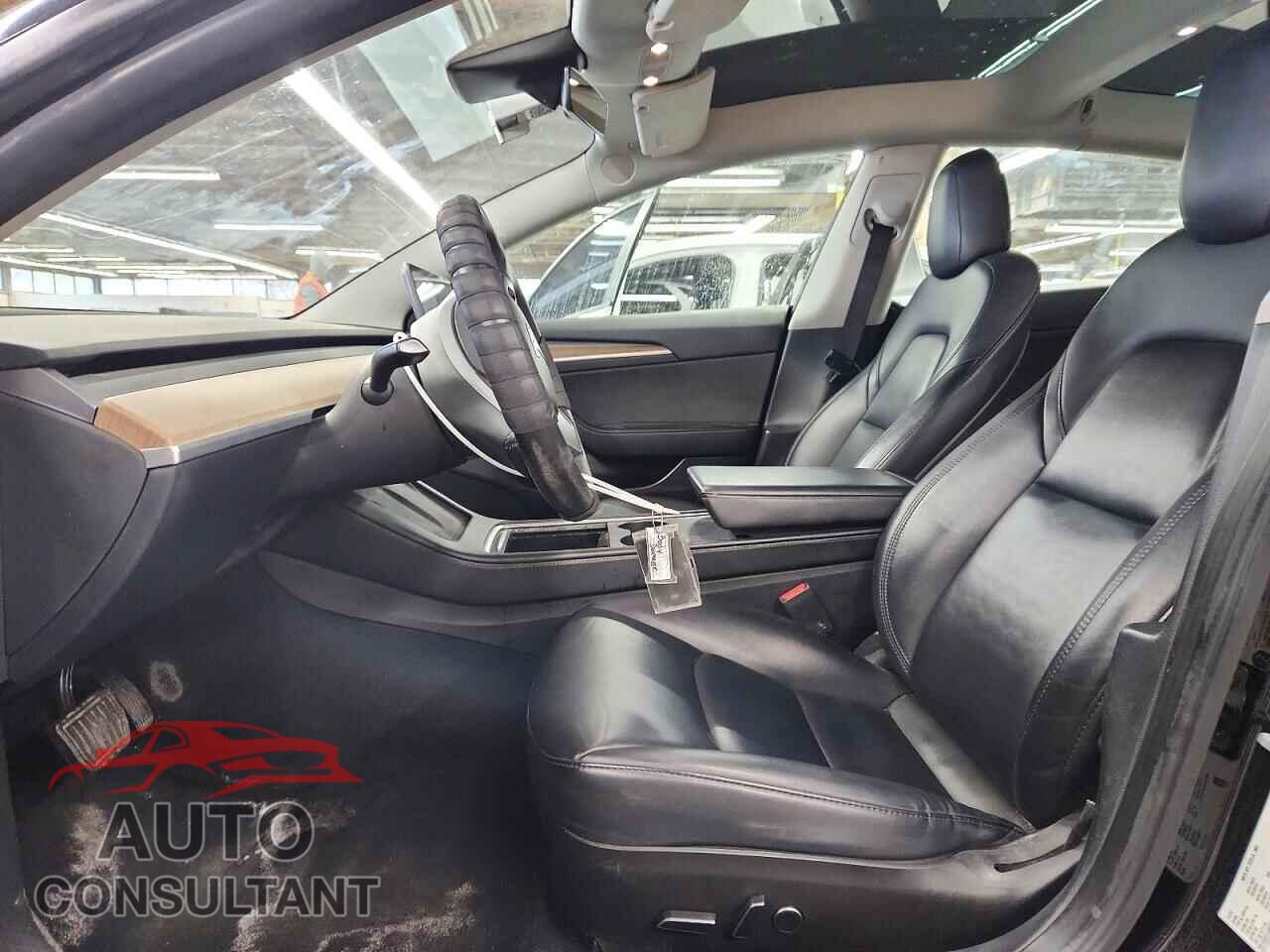 TESLA MODEL 3 2023 - 5YJ3E1EA7PF450181