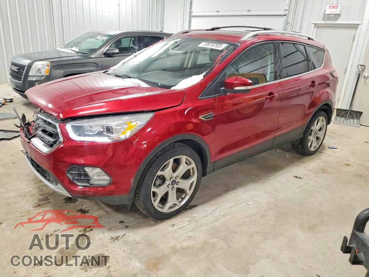 FORD ESCAPE 2017 - 1FMCU9J92HUC38645