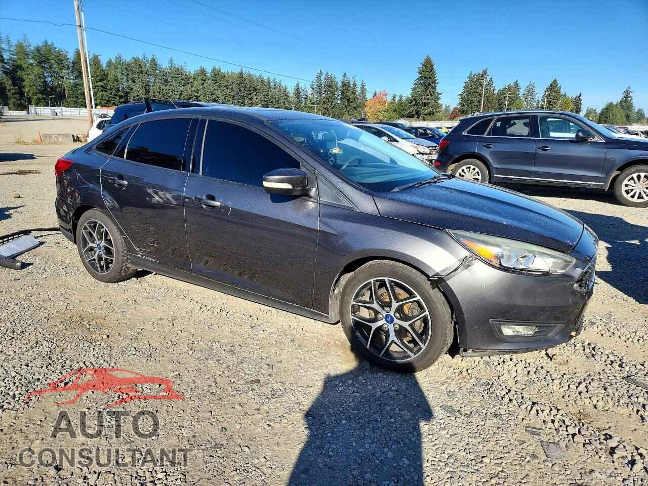 FORD FOCUS 2017 - 1FADP3H22HL248982
