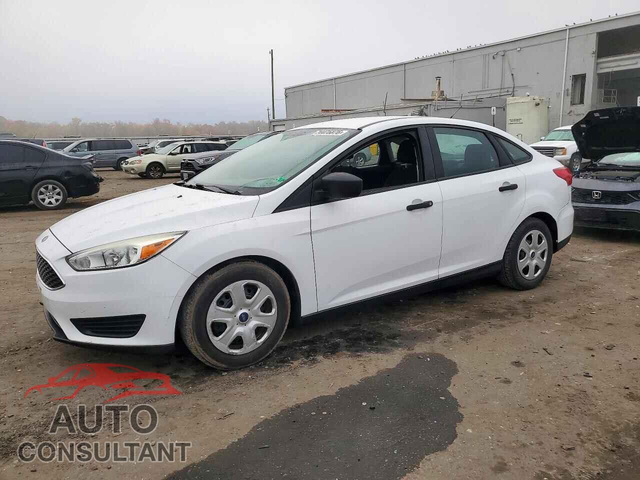 FORD FOCUS 2015 - 1FADP3E29FL276702