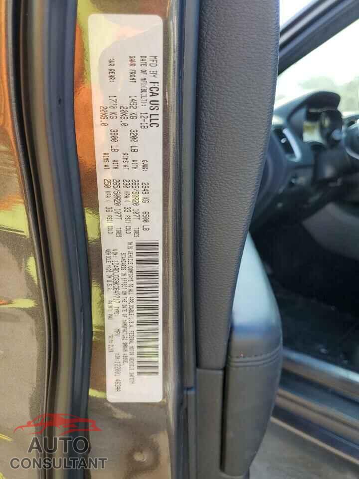DODGE DURANGO 2019 - 1C4RDJDG9KC647717