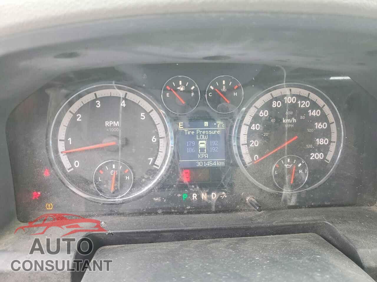 DODGE RAM 1500 2012 - 1C6RD7LT4CS335708