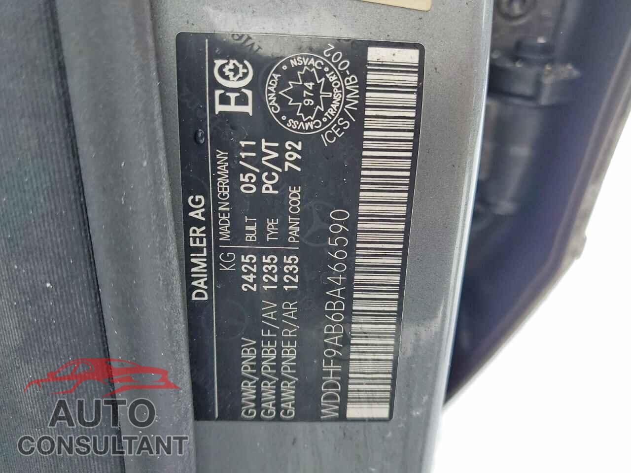 MERCEDES-BENZ E-CLASS 2011 - WDDHF9AB6BA466590