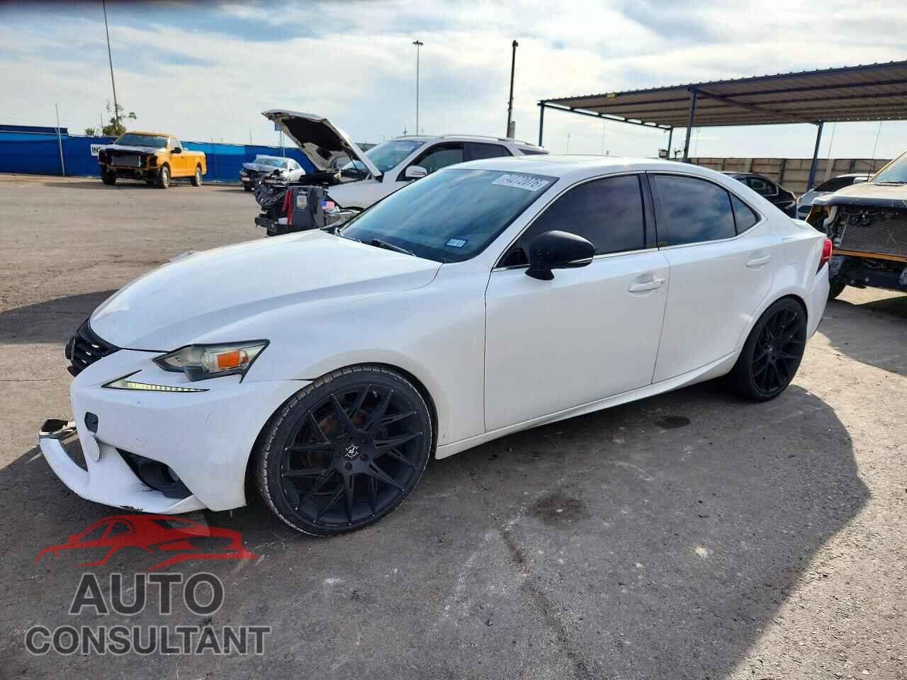LEXUS IS 2014 - JTHBF1D2XE5028650
