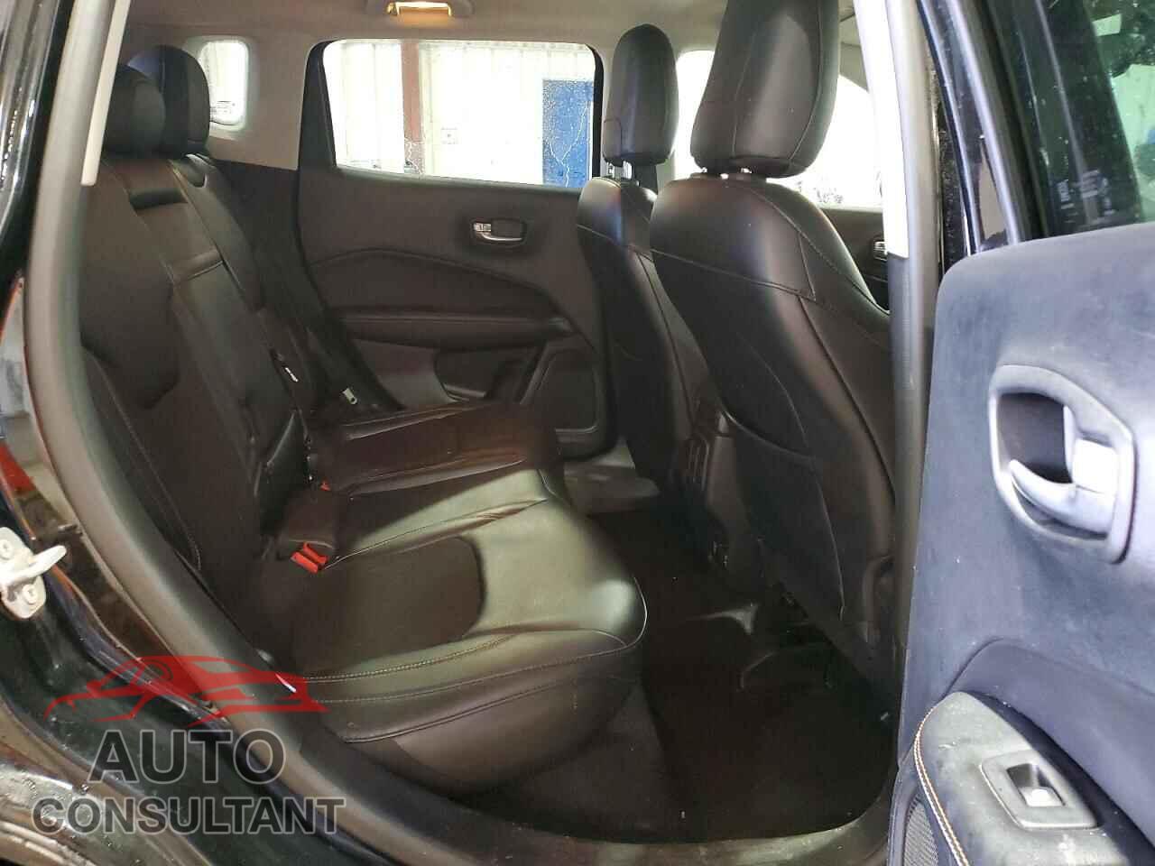 JEEP COMPASS 2017 - 3C4NJDBB5HT665189