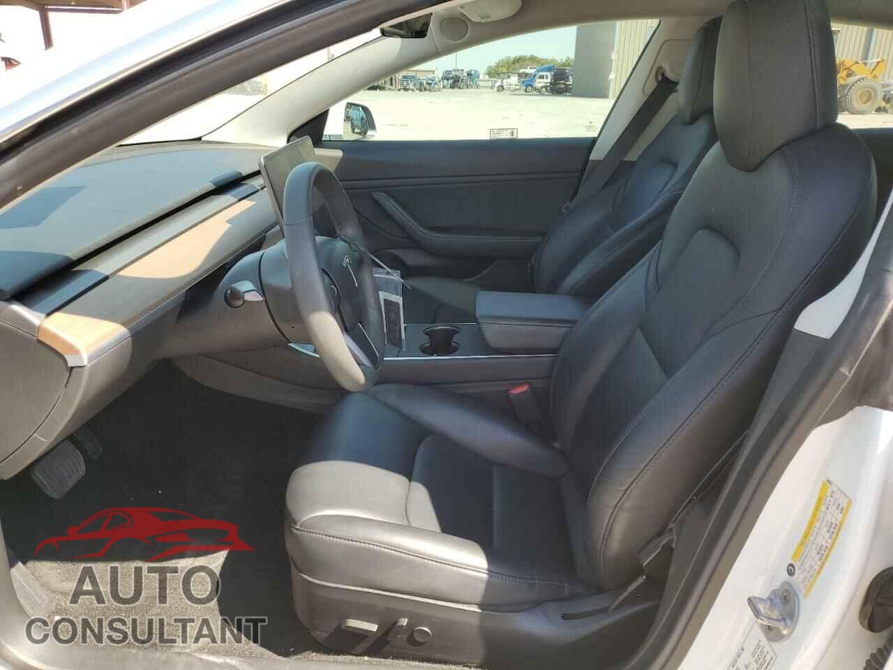 TESLA MODEL 3 2019 - 5YJ3E1EA9KF483627