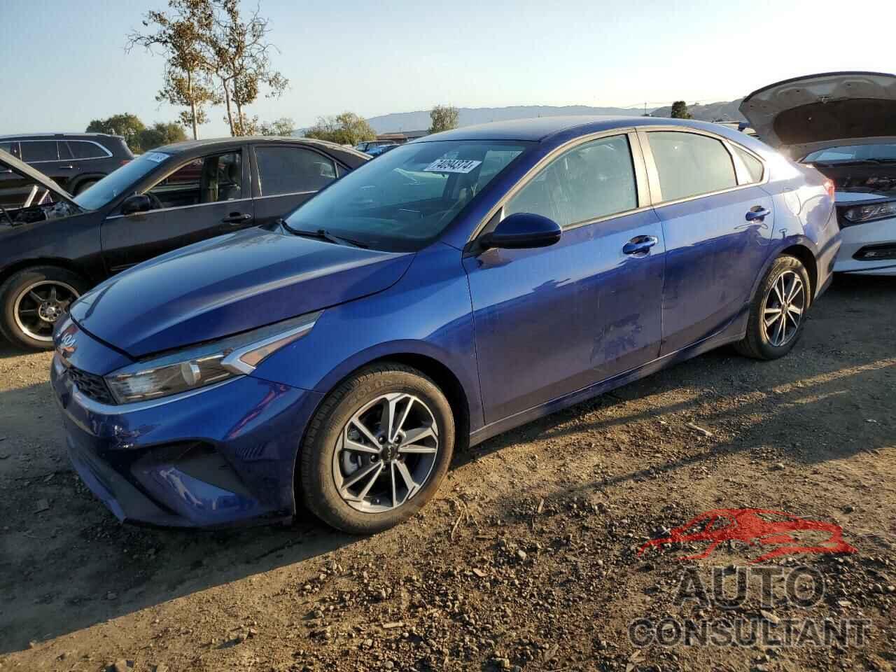 KIA FORTE 2023 - 3KPF24AD8PE661967