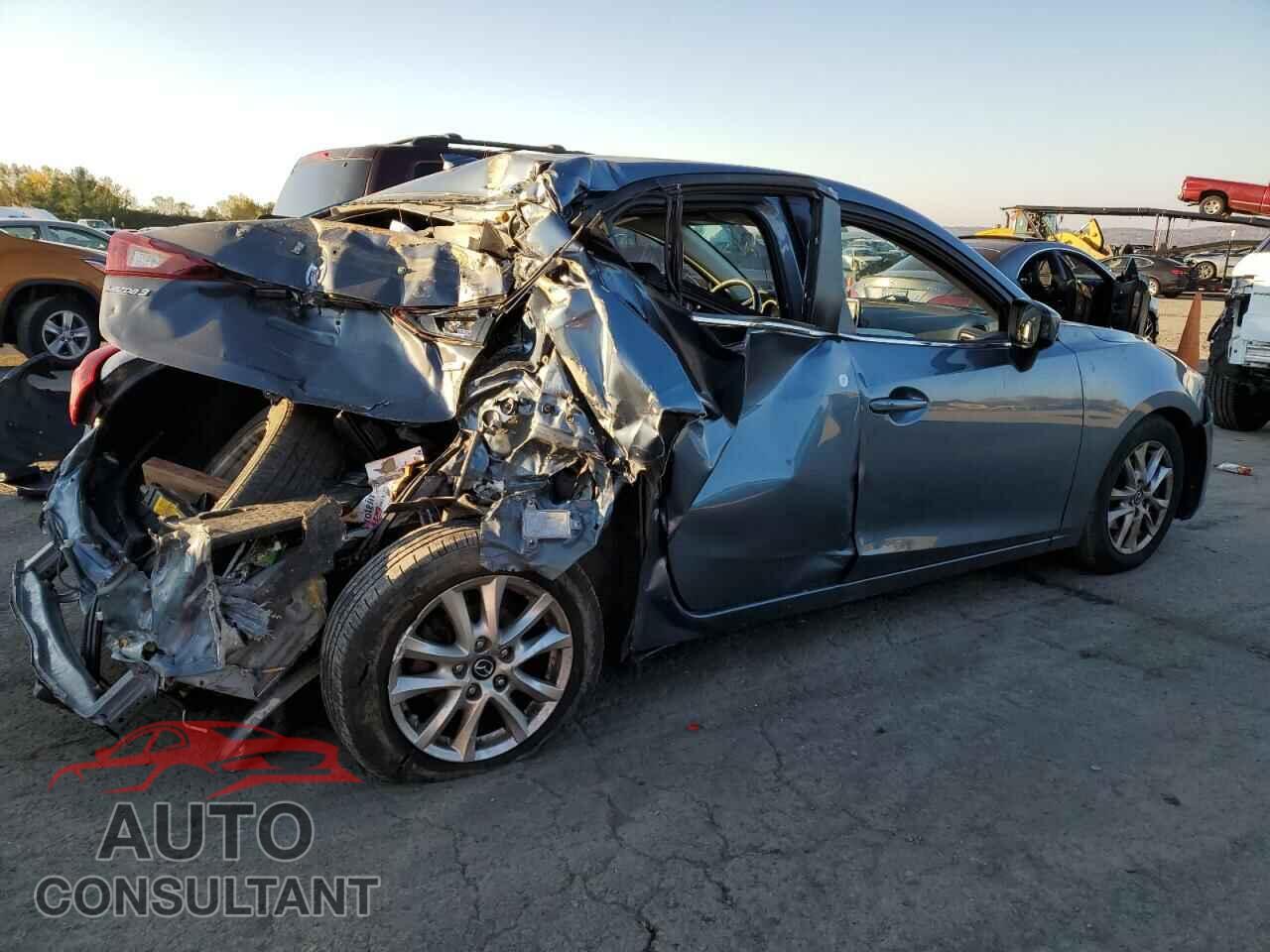MAZDA 3 2015 - JM1BM1W76F1225419