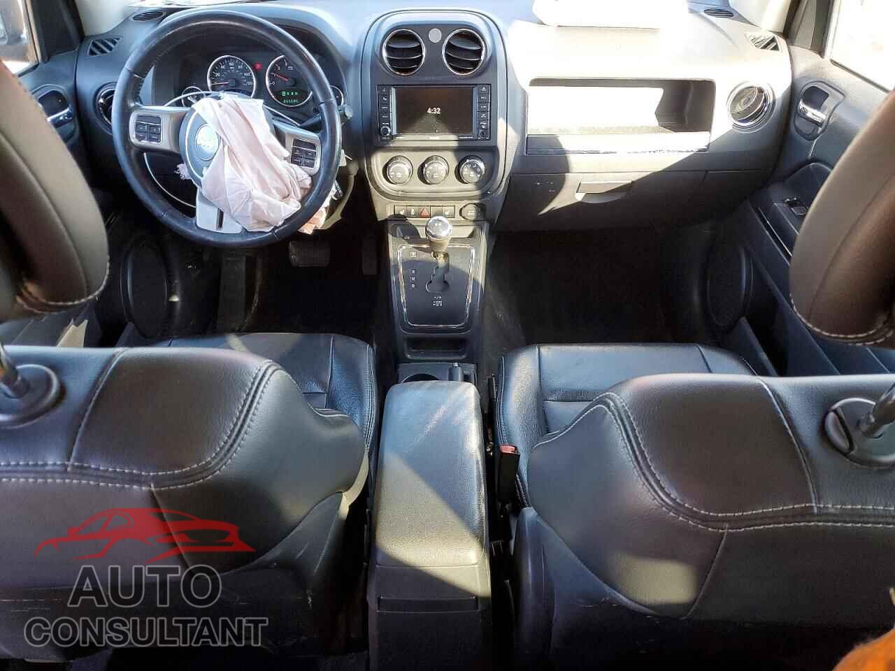 JEEP COMPASS 2012 - 1C4NJCCB1CD548443