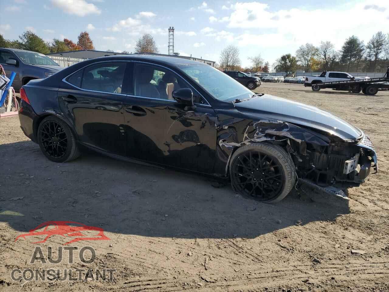 LEXUS IS 2014 - JTHBF1D23E5027551