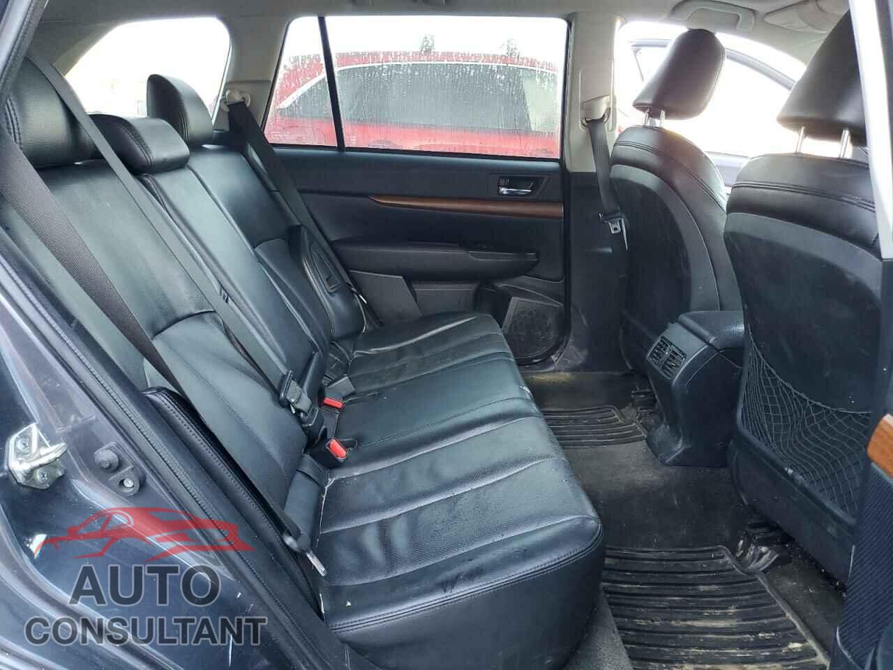 SUBARU OUTBACK 2014 - 4S4BRCLC8E3311604