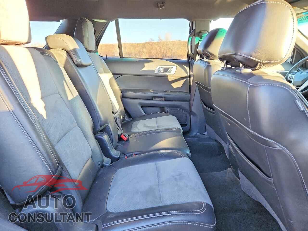 FORD EXPLORER 2015 - 1FM5K8D85FGA34042