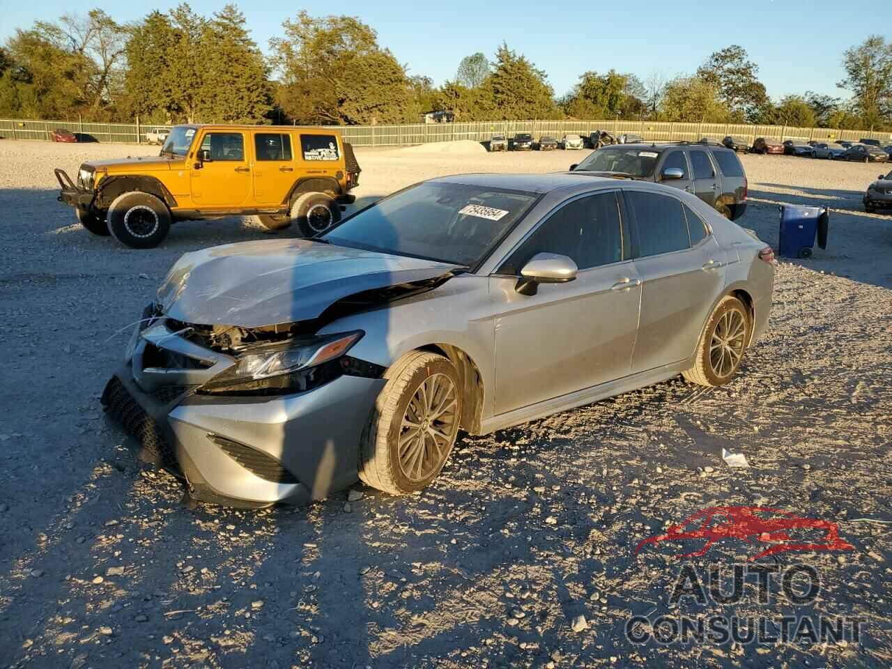 TOYOTA CAMRY 2020 - 4T1G11AK2LU863988