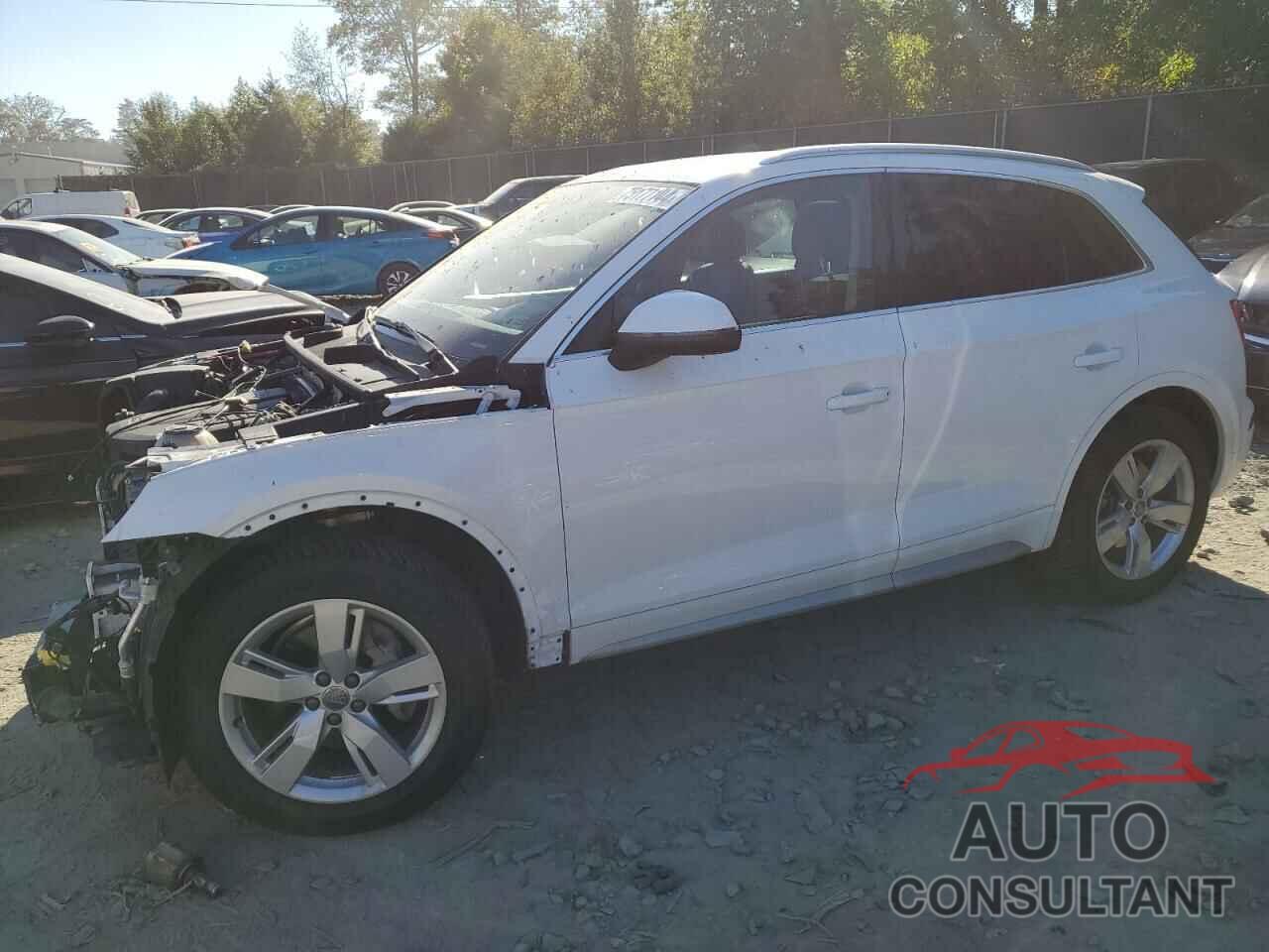 AUDI Q5 2018 - WA1BNAFY8J2137748