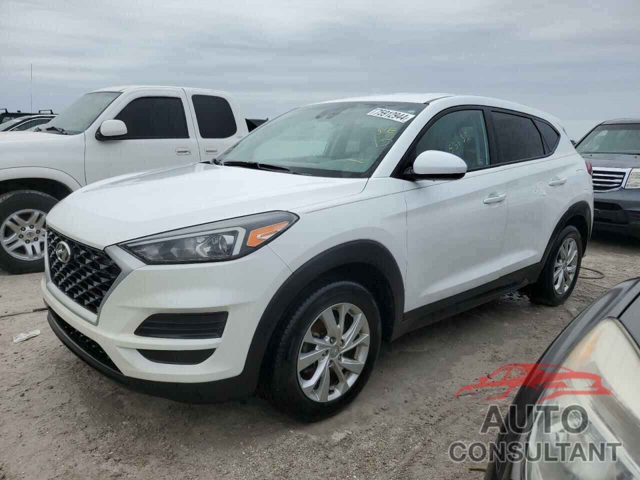 HYUNDAI TUCSON 2021 - KM8J23A48MU338399