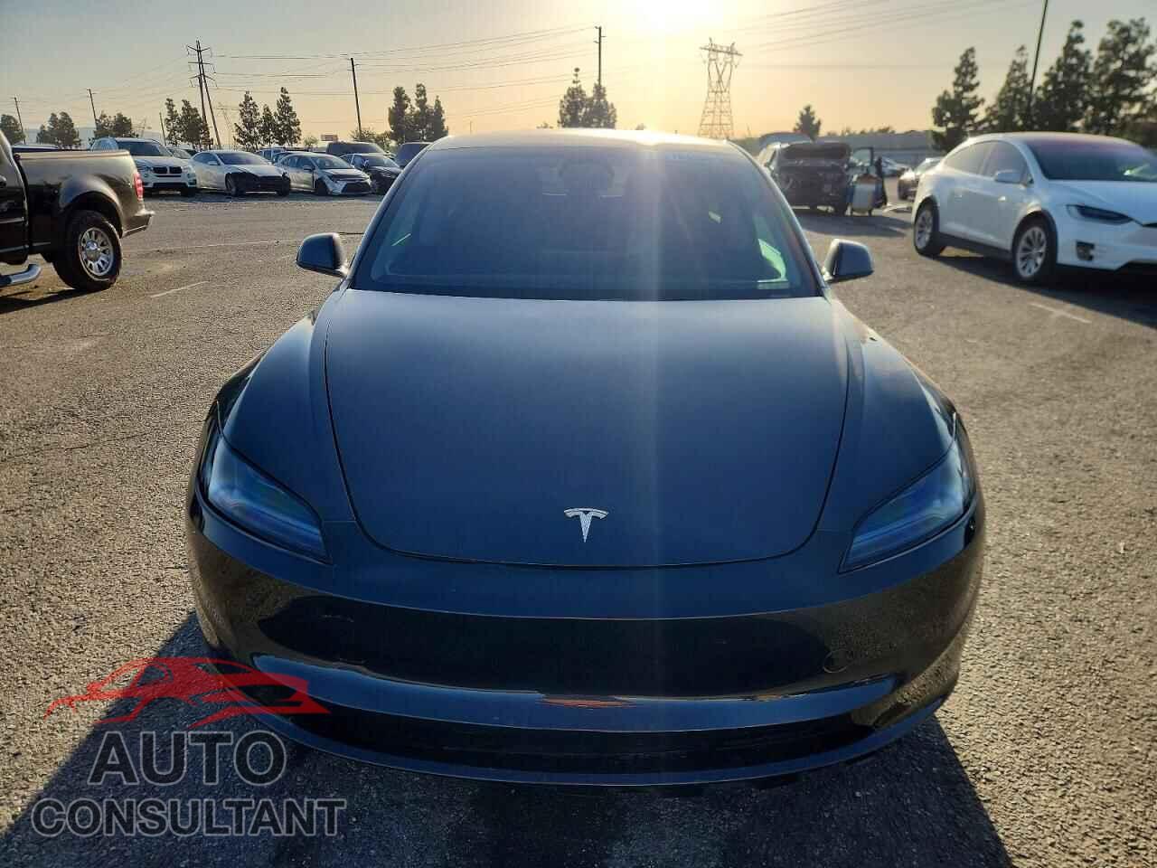 TESLA MODEL 3 2024 - 5YJ3E1EA0RF832930