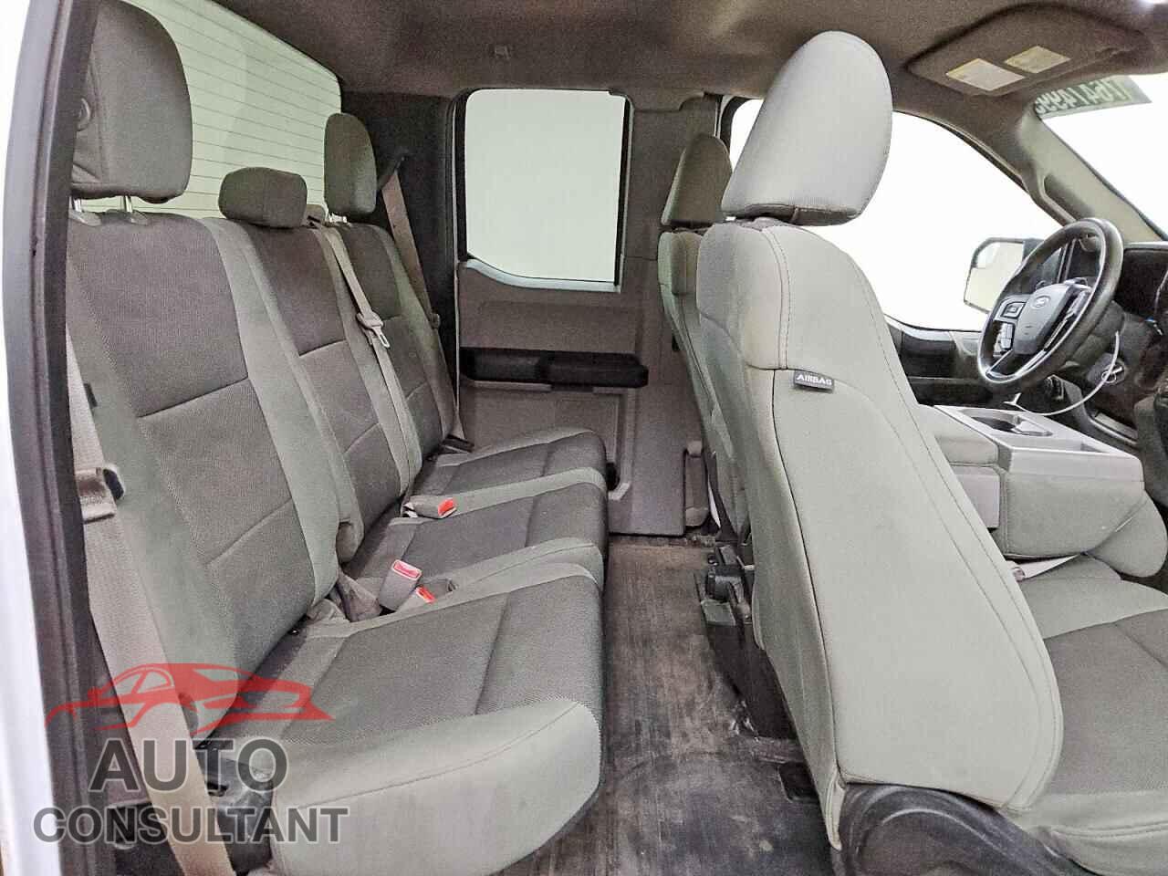 FORD F-150 2017 - 1FTFX1EF4HKD77357