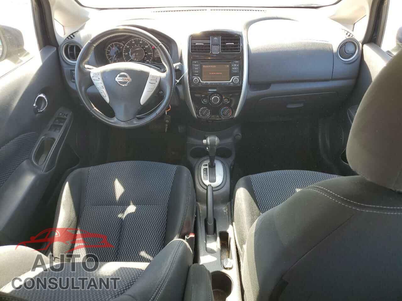 NISSAN VERSA 2017 - 3N1CE2CP3HL361081
