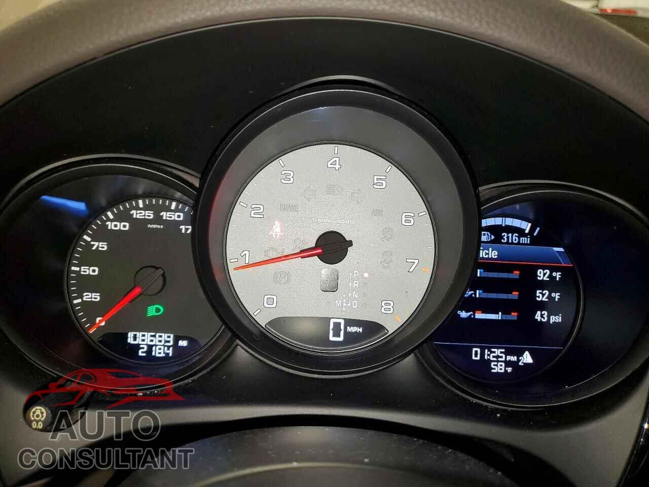 PORSCHE MACAN 2017 - WP1AB2A5XHLB10955