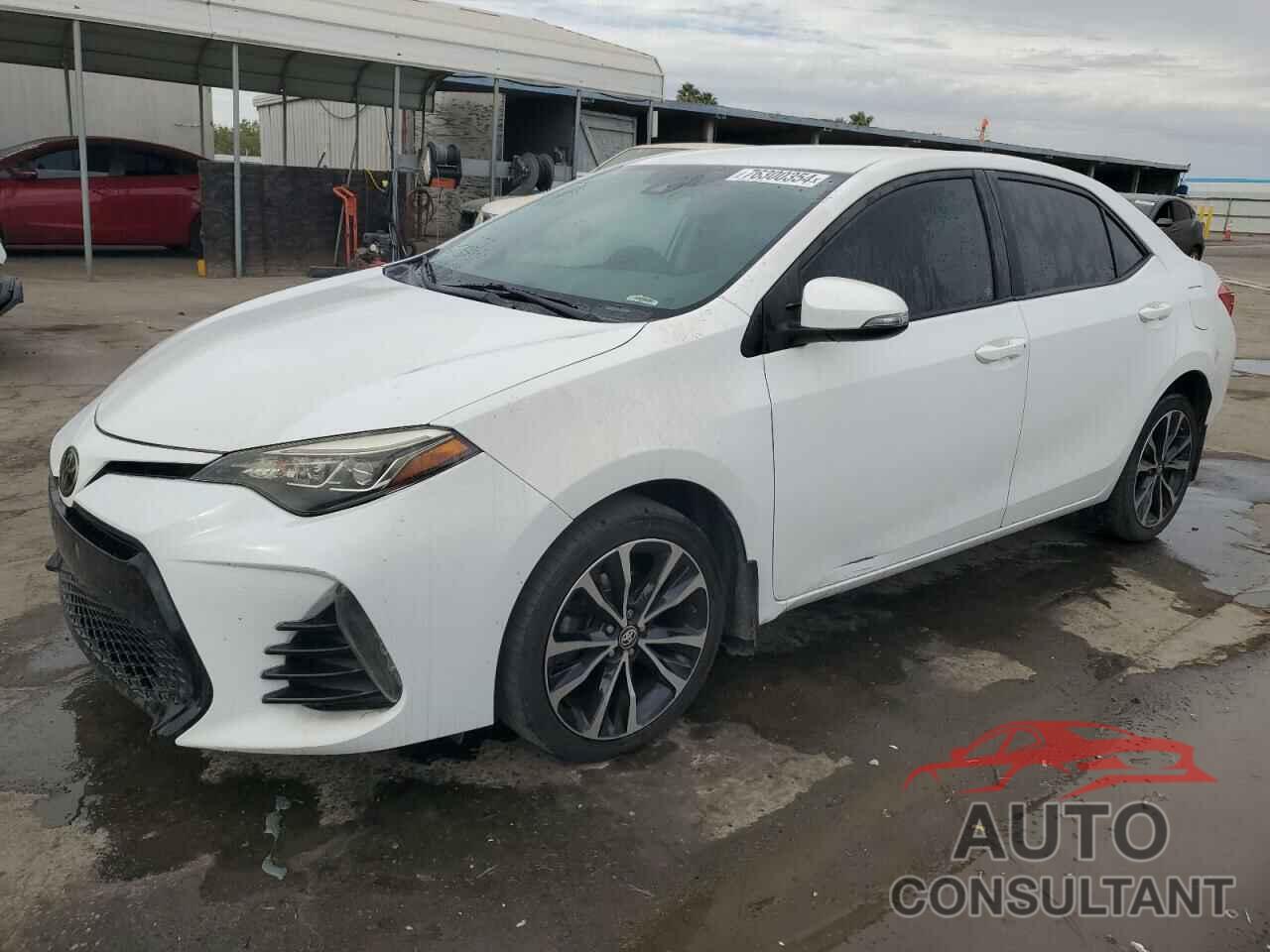 TOYOTA COROLLA 2017 - 5YFBURHE5HP692775