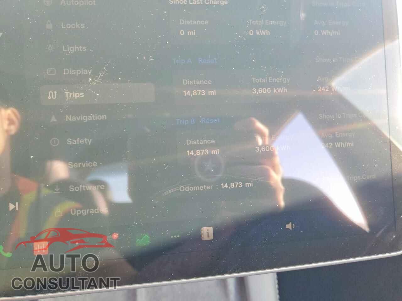 TESLA MODEL 3 2023 - 5YJ3E1EA2PF676287