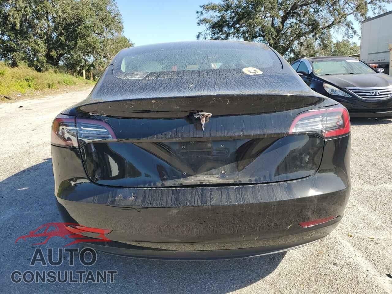 TESLA MODEL 3 2018 - 5YJ3E1EA6JF177967