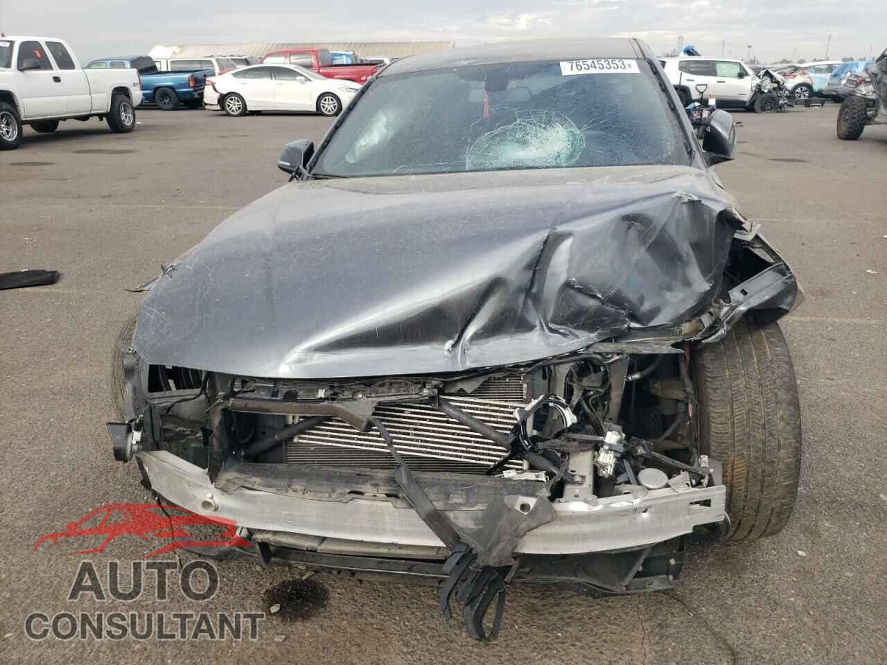 BMW 3 SERIES 2018 - WBA8E1C55JA756854