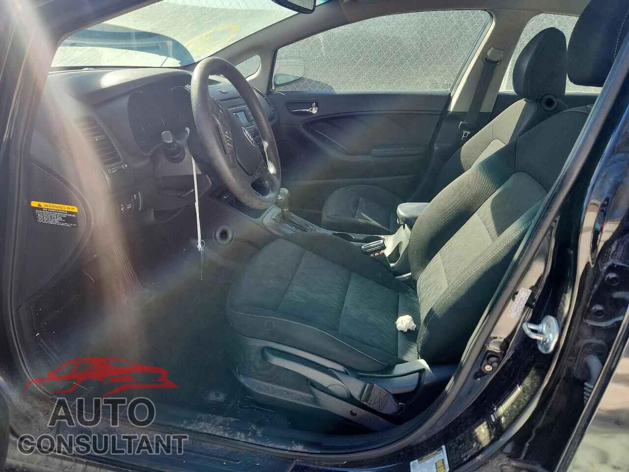 KIA FORTE 2016 - KNAFK4A68G5569896