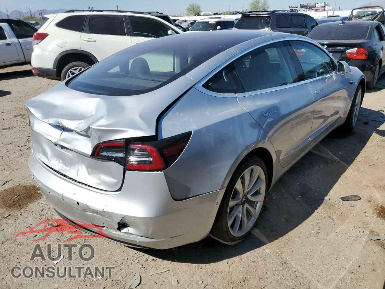 TESLA MODEL 3 2018 - 5YJ3E1EAXJF024251