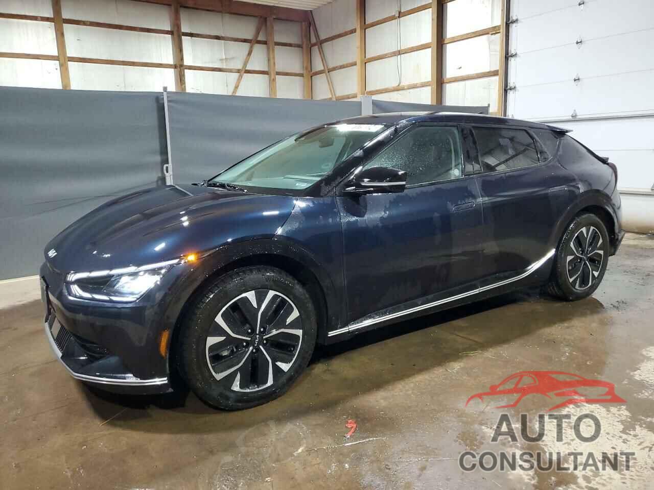 KIA EV6 LIGHT 2023 - KNDC3DLC7P5154106
