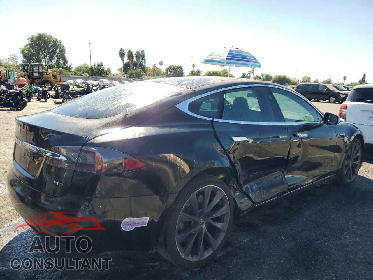 TESLA MODEL S 2018 - 5YJSA1E25JF269457