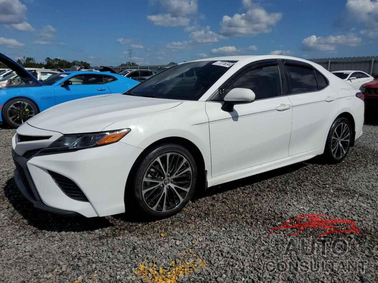 TOYOTA CAMRY 2019 - 4T1B11HK6KU824450