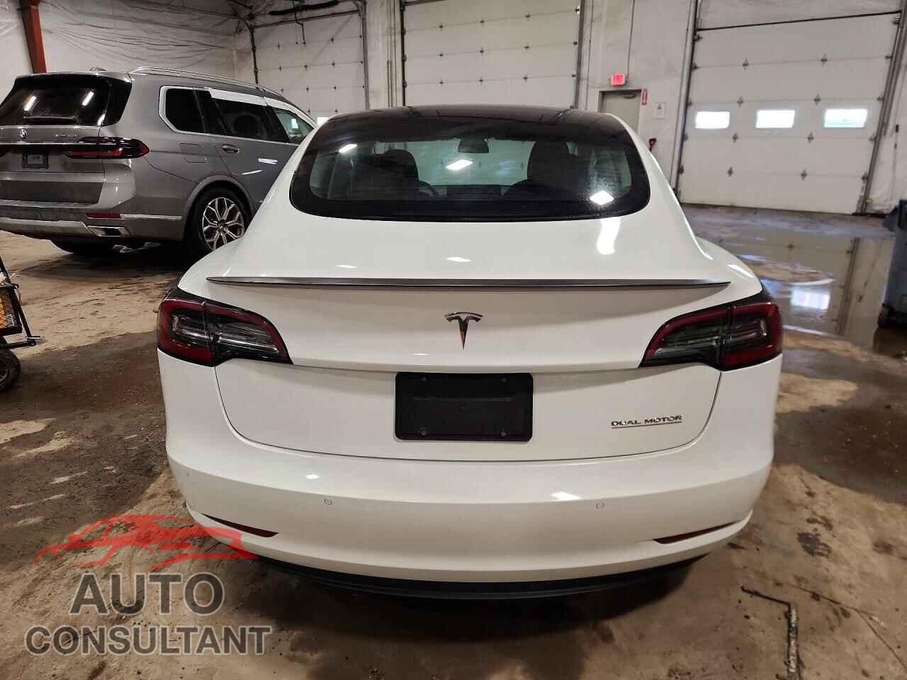 TESLA MODEL 3 2021 - 5YJ3E1EC2MF926480