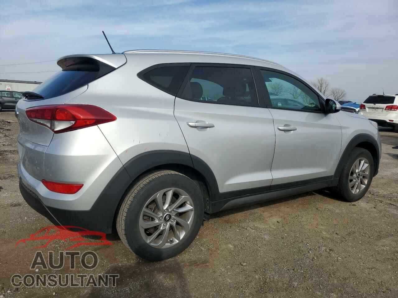 HYUNDAI TUCSON 2016 - KM8J33A44GU192004