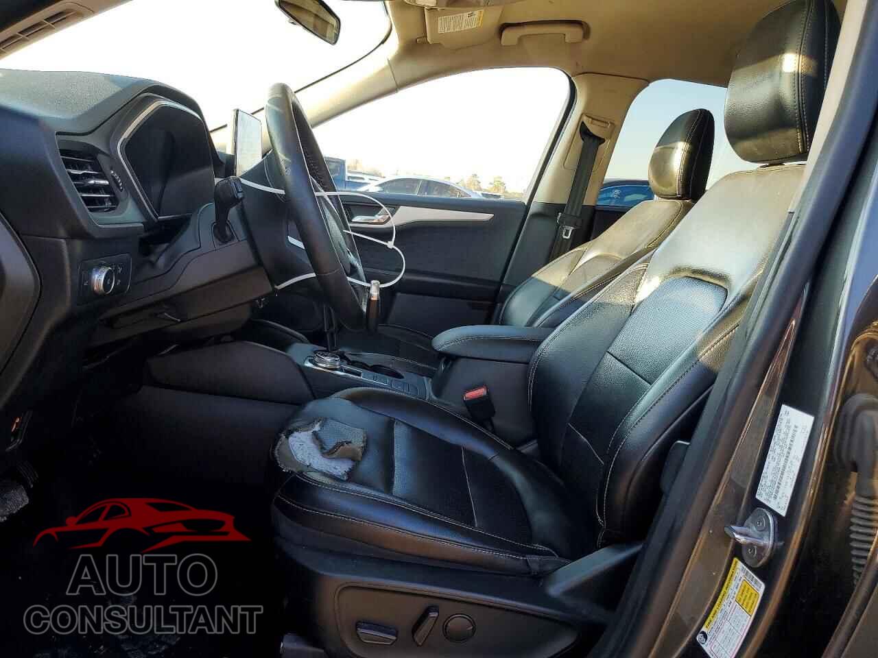 FORD ESCAPE 2020 - 1FMCU0H69LUA31850
