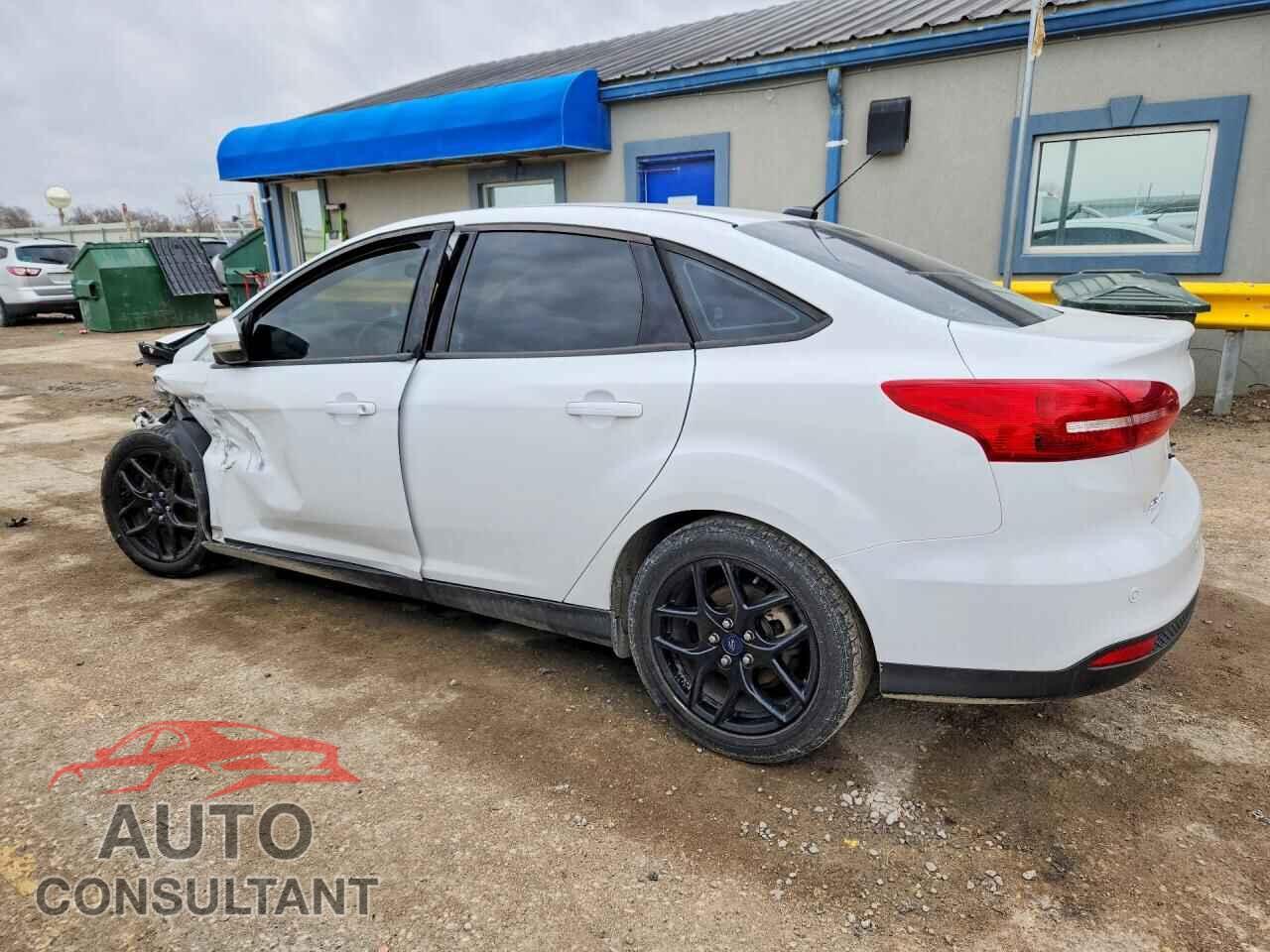 FORD FOCUS 2016 - 1FADP3F25GL225617