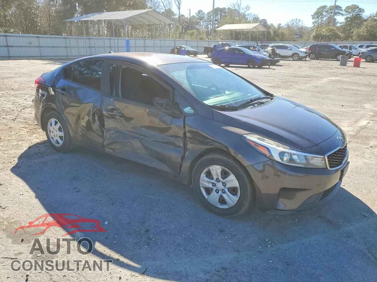 KIA FORTE 2017 - 3KPFL4A7XHE031845