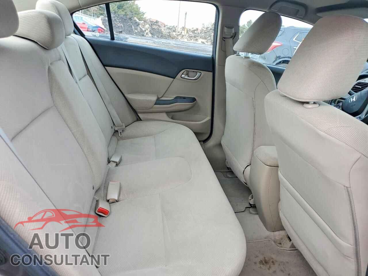 HONDA CIVIC 2012 - 2HGFB2F53CH561040