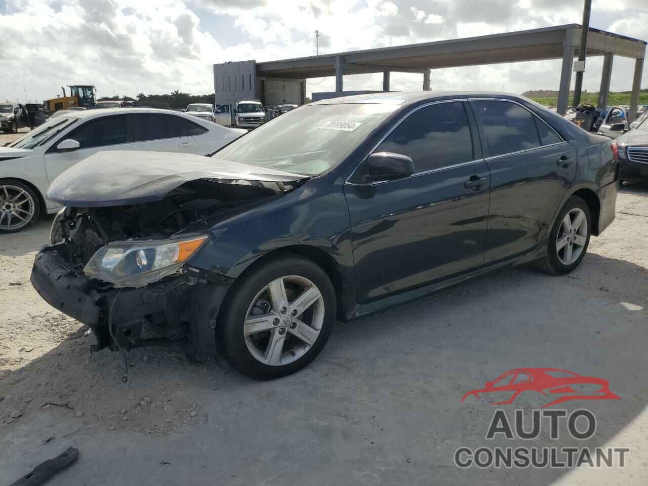 TOYOTA CAMRY 2014 - 4T1BF1FK5EU326149