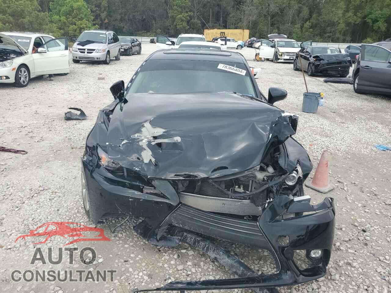 LEXUS IS 2015 - JTHBF1D29F5064217