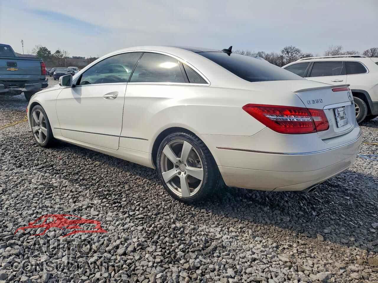 MERCEDES-BENZ E 2013 - WDDKJ5KB2DF183783