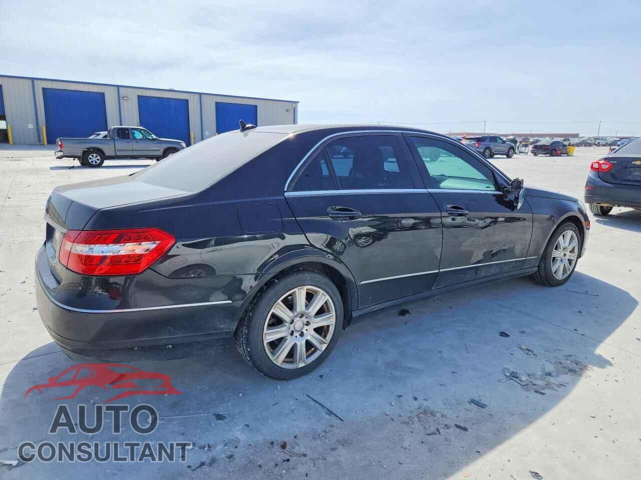 MERCEDES-BENZ E 2013 - WDDHF5KB2DA727935