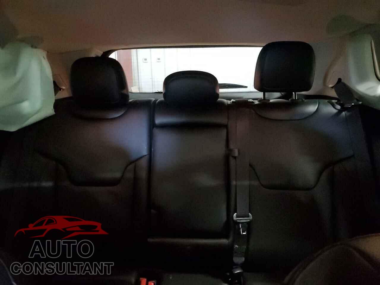 JEEP COMPASS 2020 - 3C4NJDCB4LT223396
