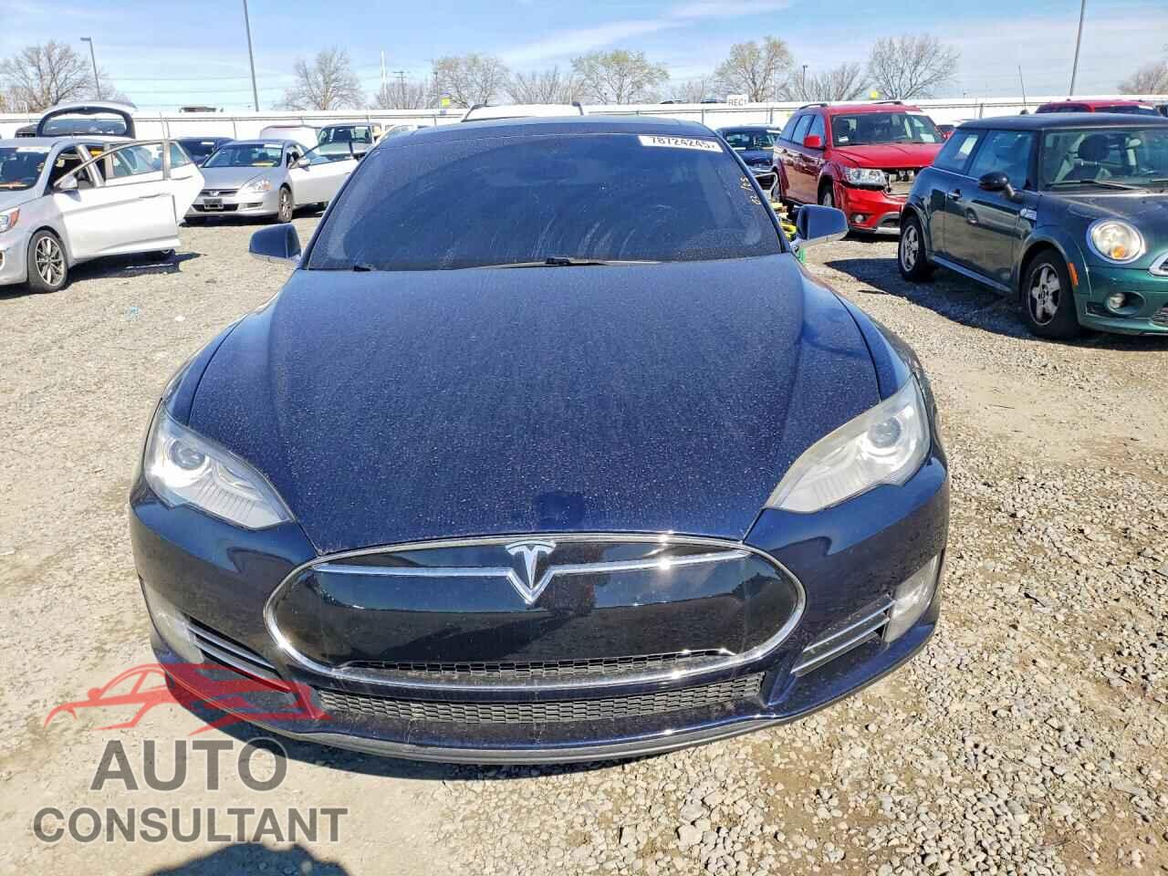 TESLA MODEL S 2013 - 5YJSA1DN9DFP13309