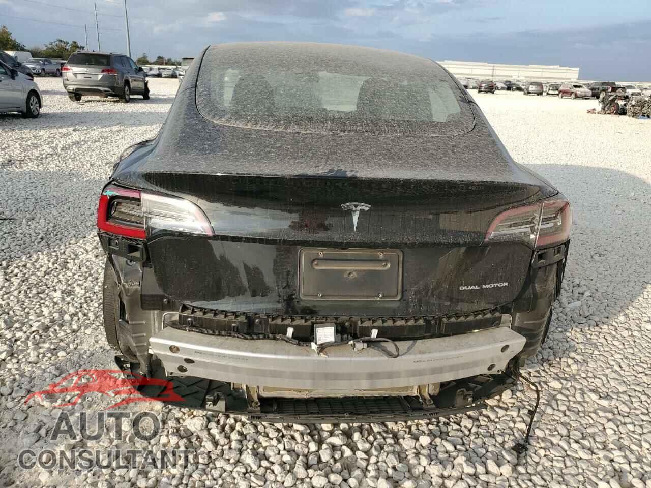 TESLA MODEL 3 2021 - 5YJ3E1EB4MF086225