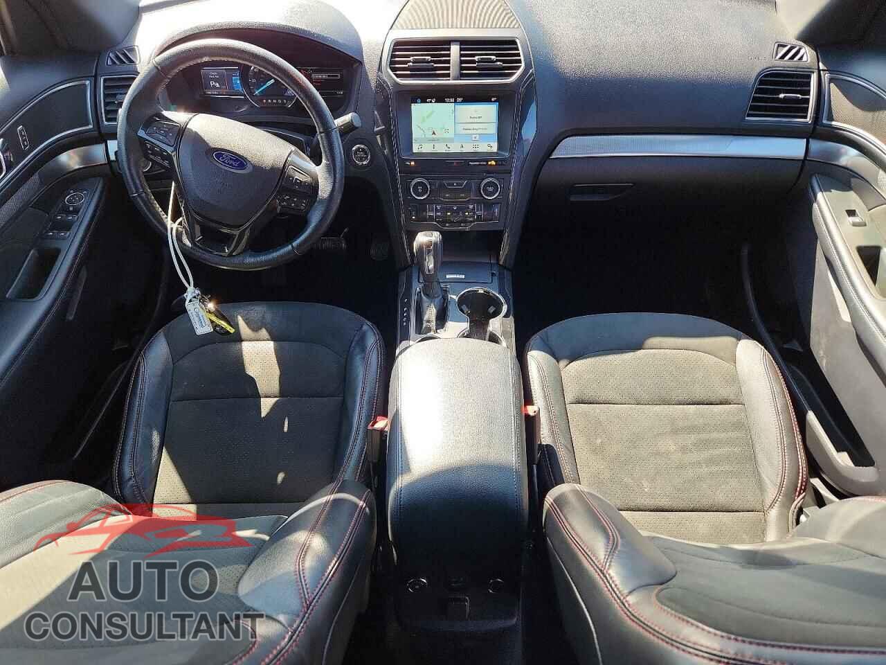 FORD EXPLORER 2018 - 1FM5K7D84JGB74876