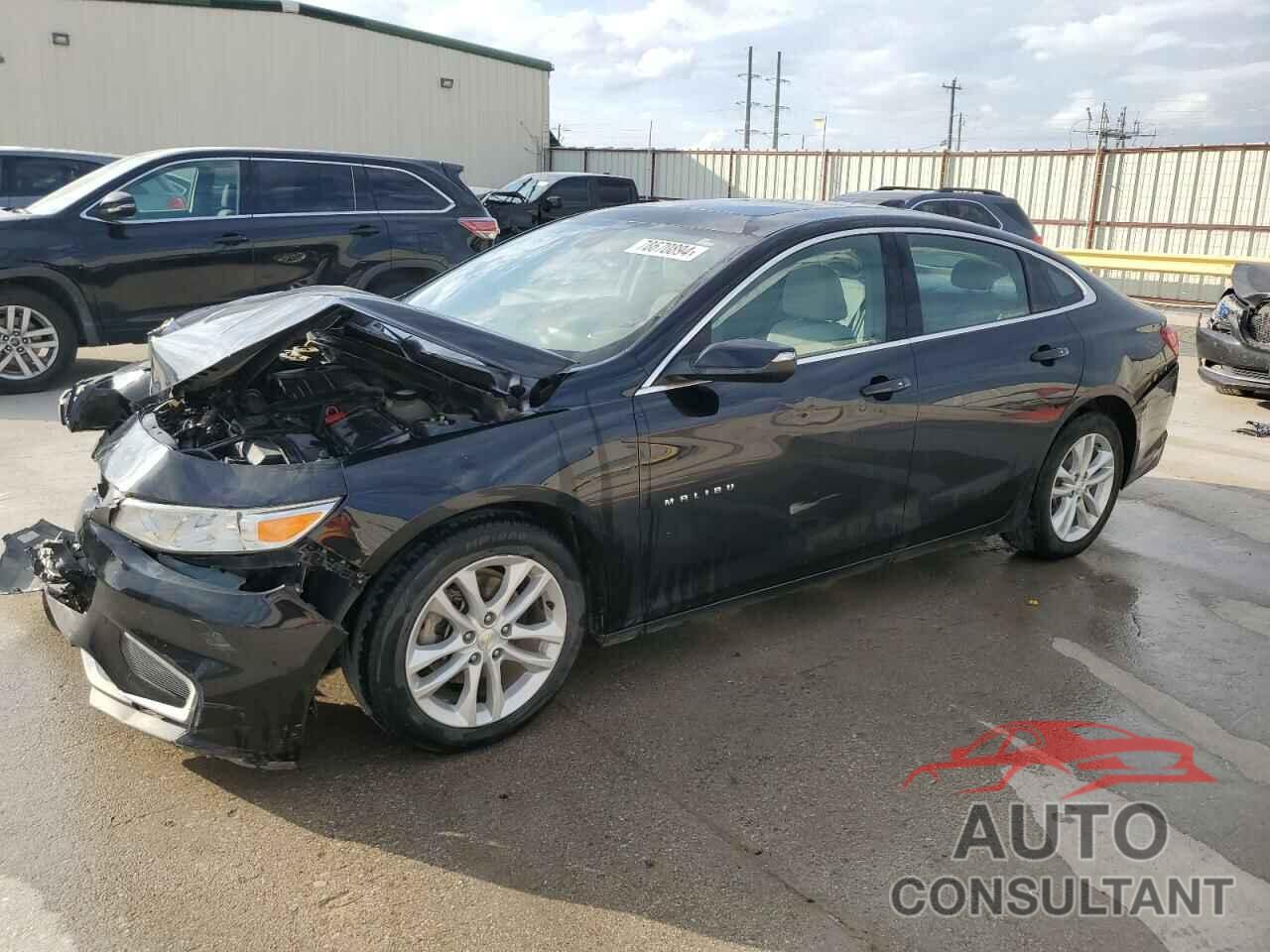 CHEVROLET MALIBU 2018 - 1G1ZD5ST1JF139495